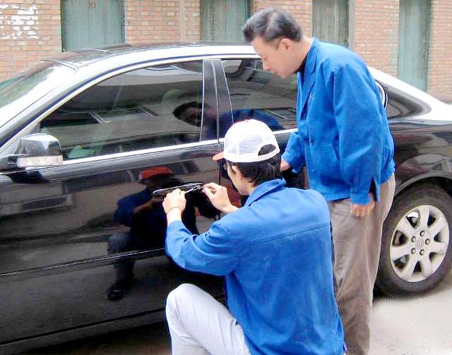 台前开锁公司：车钥匙坏了怎么办